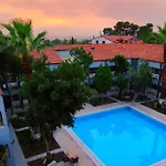 Artemis Yoeruek - Denizli Hotel *