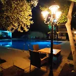 Artemis Yoeruek - Denizli Hotel