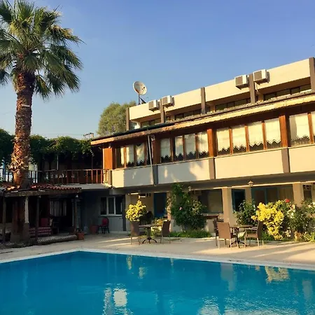 Artemis Yoeruek - Denizli