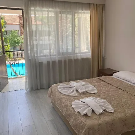 Artemis Yoeruek - Denizli Hotel