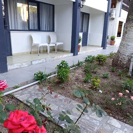 Artemis Yoeruek - Denizli Hotel *